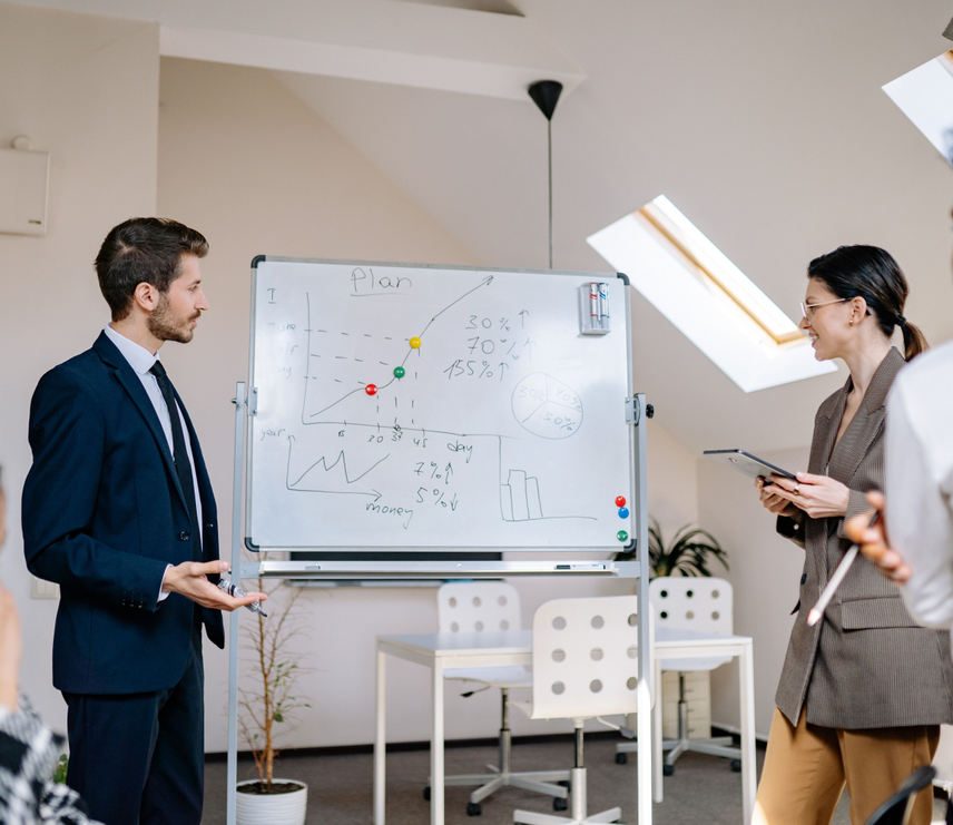 Rút tiền ví trả sau Momo Đà Nẵng